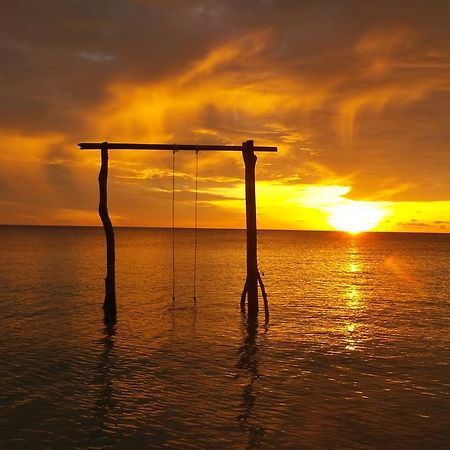 Selayar Eco Resort Padang  Esterno foto